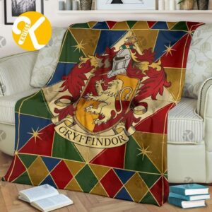 Harry Potter Vintage Gryffindor Badges Colorful Knight Pattern Vibe Throw Fleece Blanket