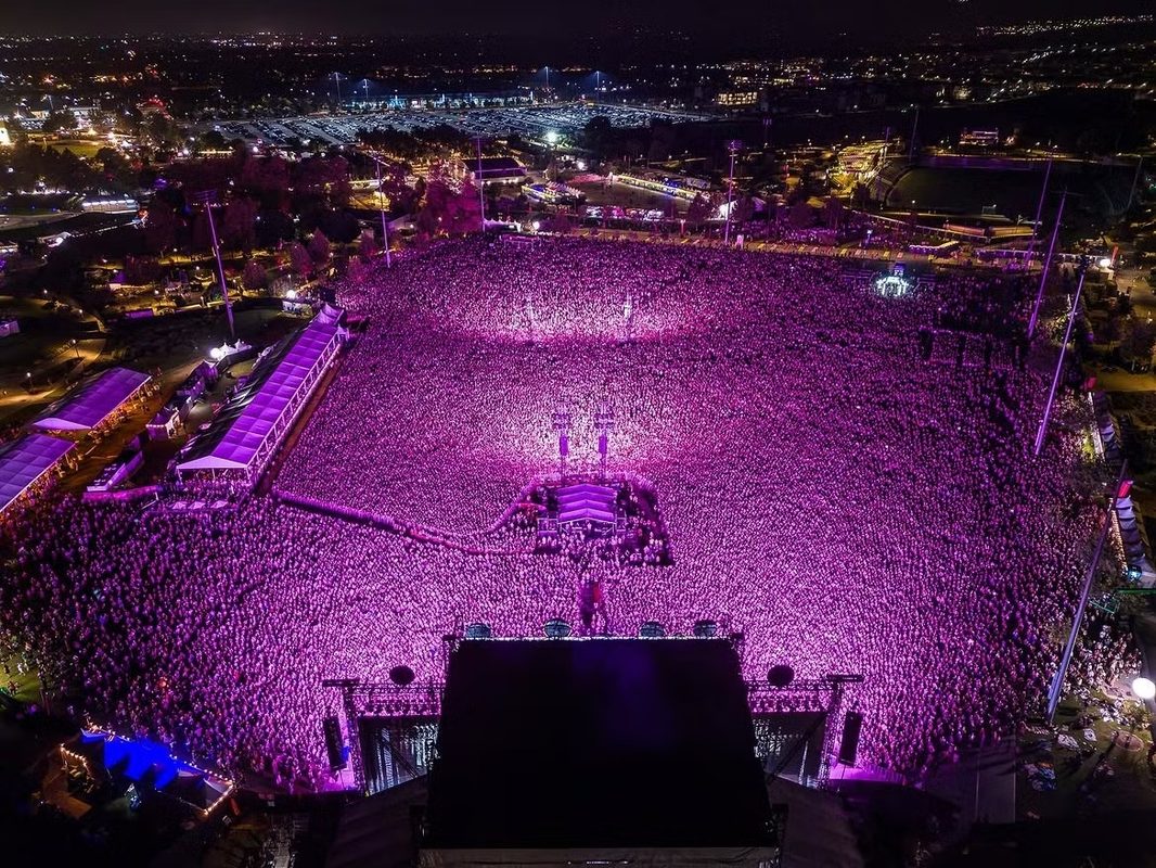 A sea of ​​people gathered at Olivia's music event on August 29th